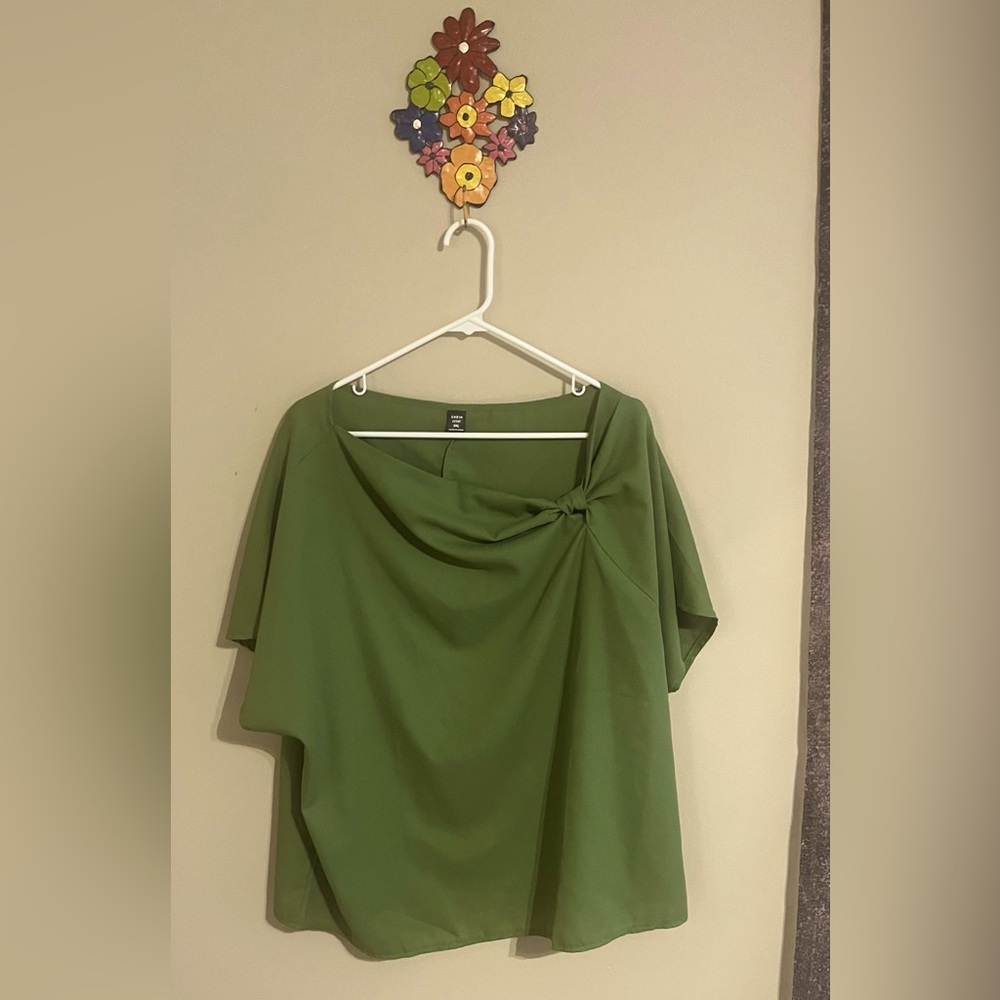 Shein Curve, 3x, sage green, short sleeve blouse